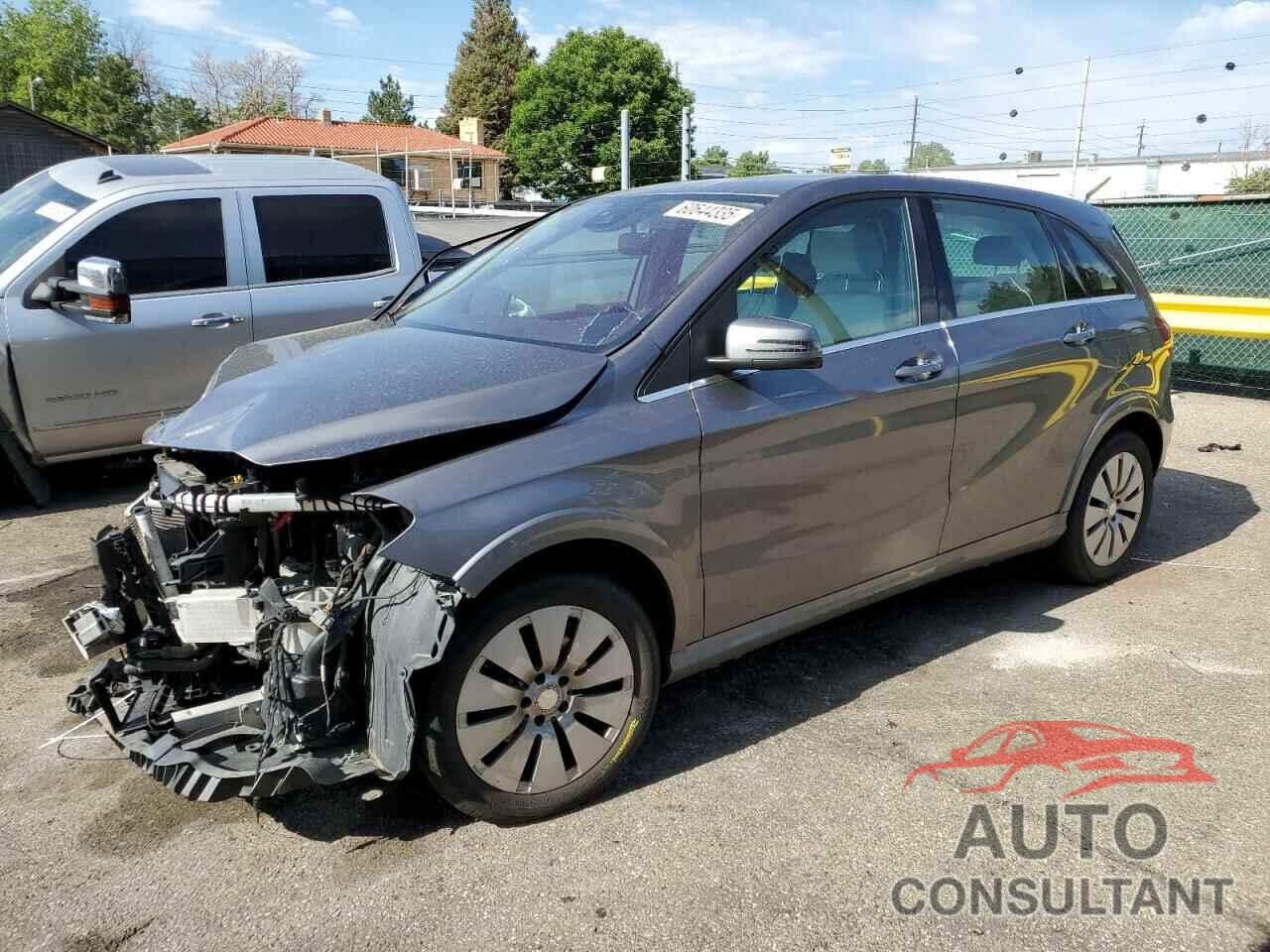 MERCEDES-BENZ B-CLASS 2015 - WDDVP9AB4FJ004356