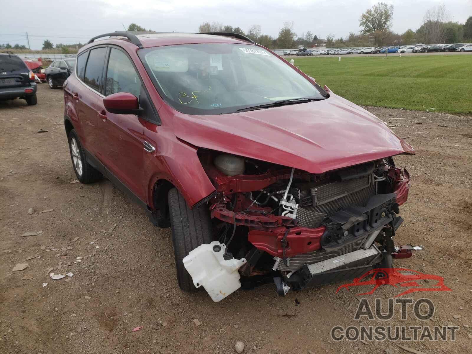 FORD ESCAPE 2017 - 1FMCU9GD2HUB58063