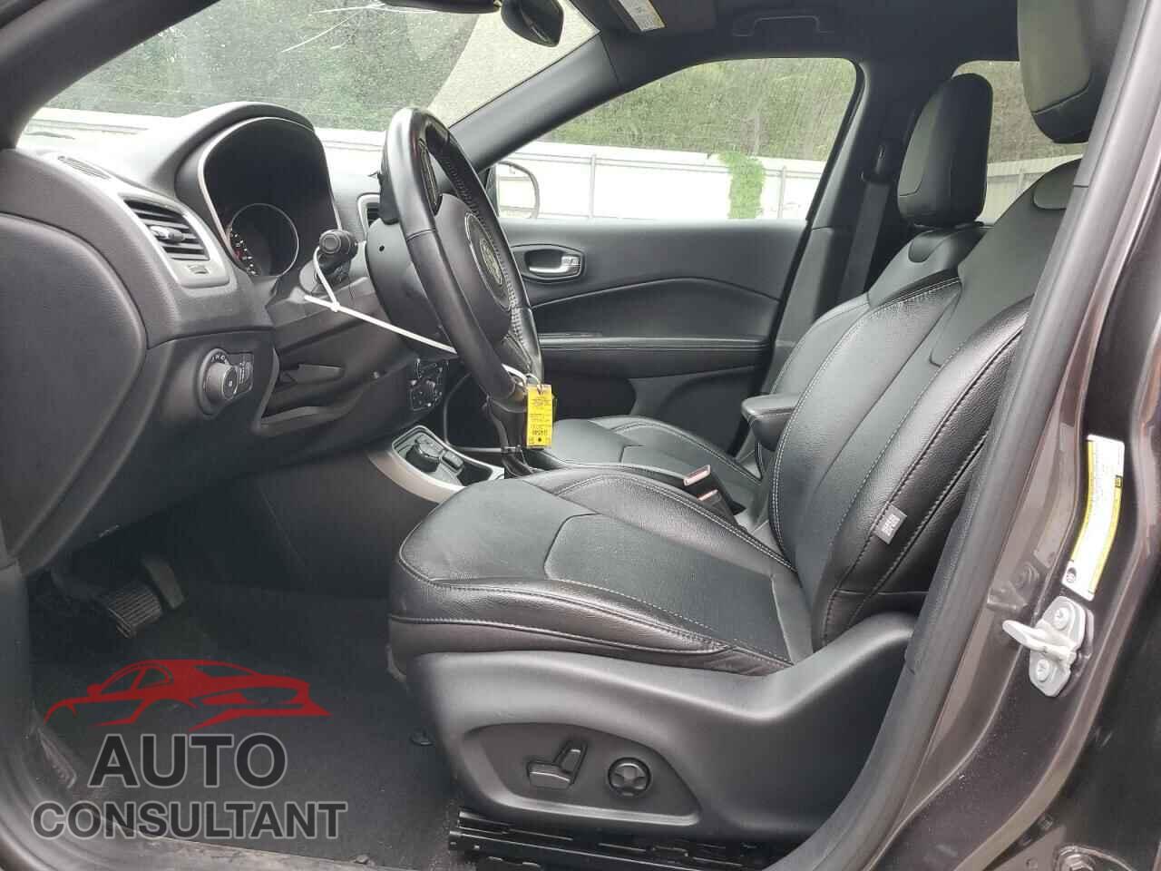 JEEP COMPASS 2021 - 3C4NJDEB0MT563286