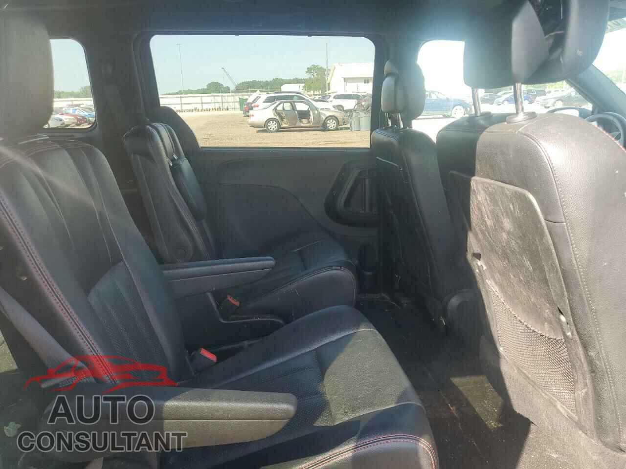 DODGE CARAVAN 2015 - 2C4RDGEG6FR524147