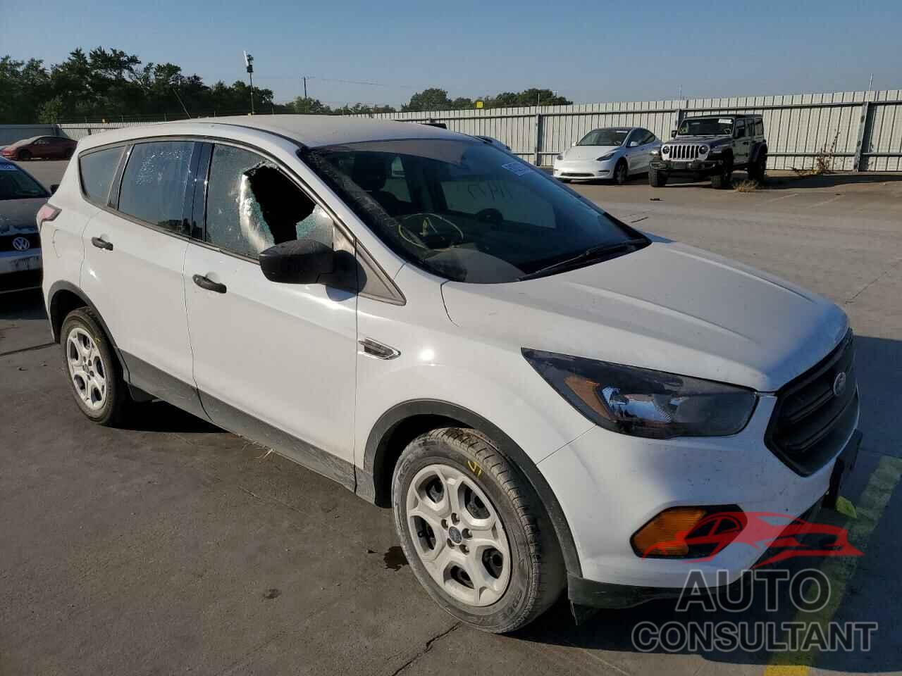 FORD ESCAPE 2018 - 1FMCU0F74JUC70067