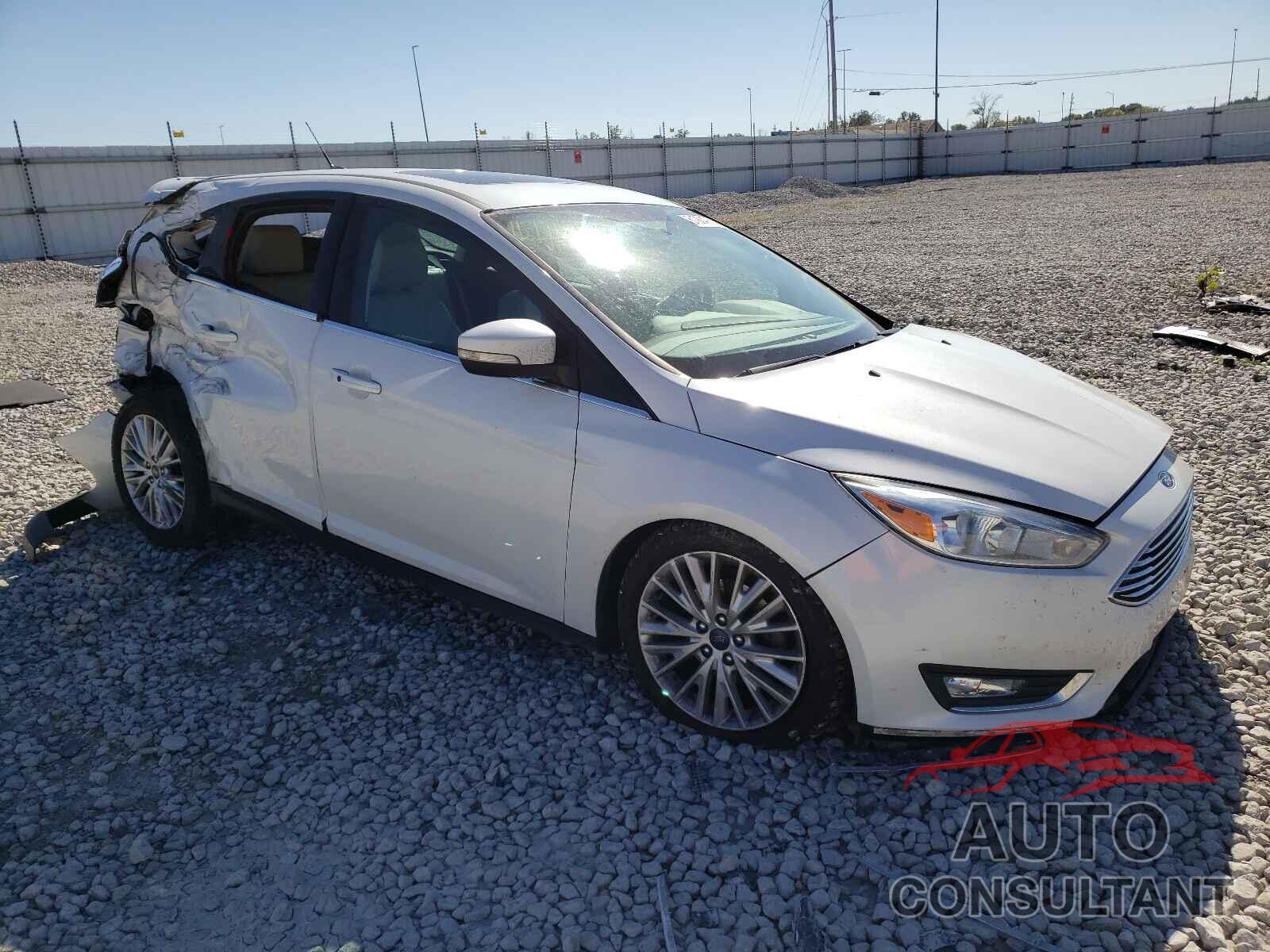 FORD FOCUS 2016 - 1FADP3N29GL299446