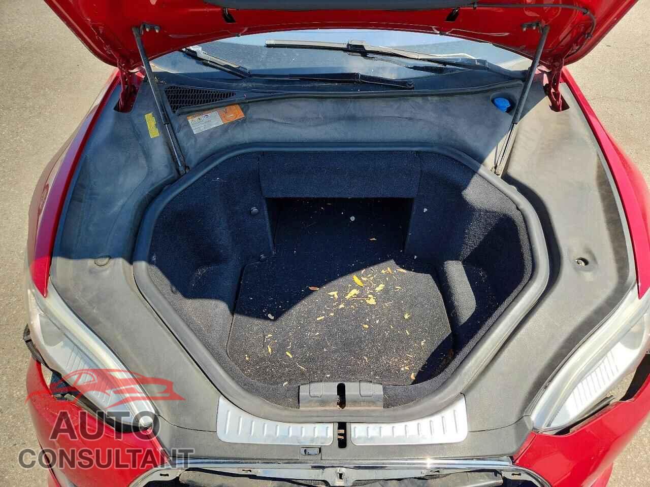 TESLA MODEL S 2013 - 5YJSA1DG6DFP08988