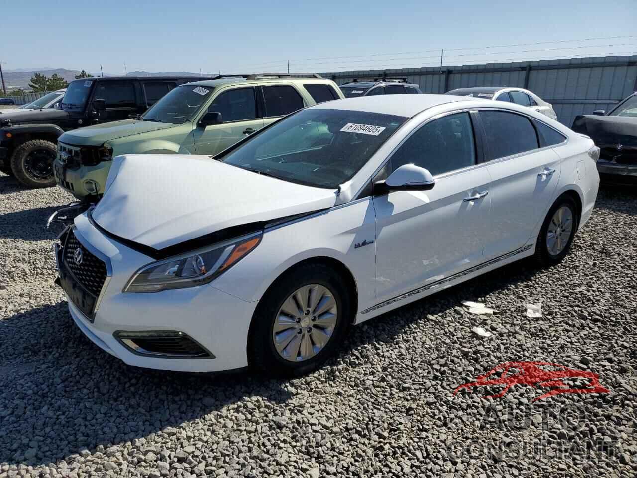 HYUNDAI SONATA 2017 - KMHE24L38HA061207