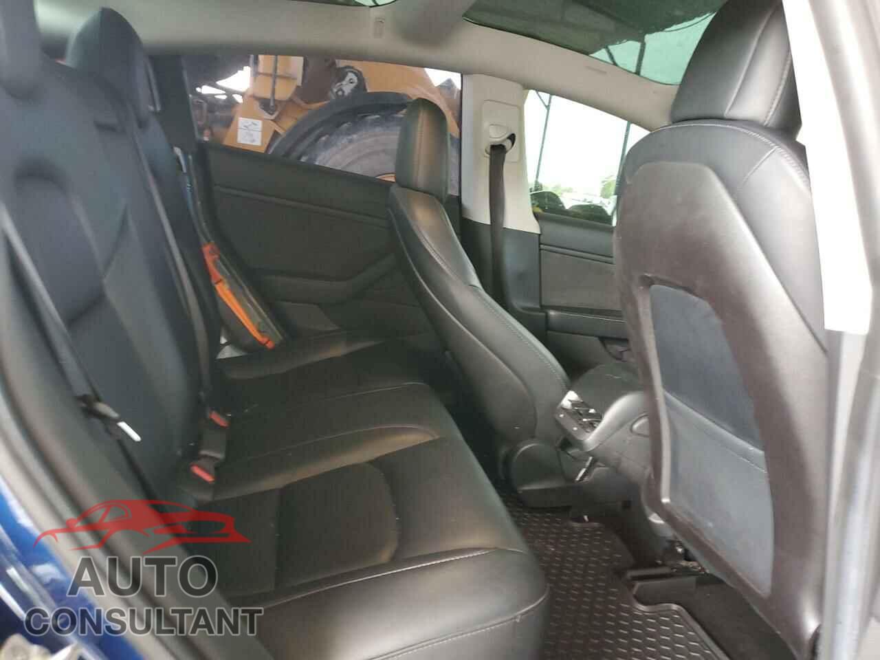 TESLA MODEL 3 2019 - 5YJ3E1EAXKF428782
