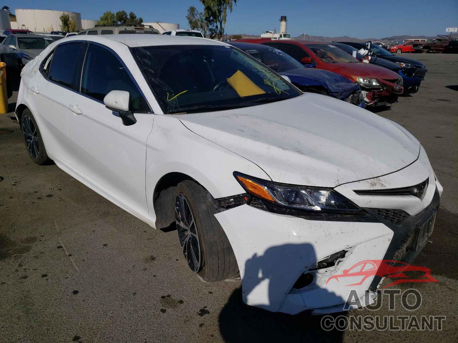 TOYOTA CAMRY 2019 - 4T1B11HK1KU802131