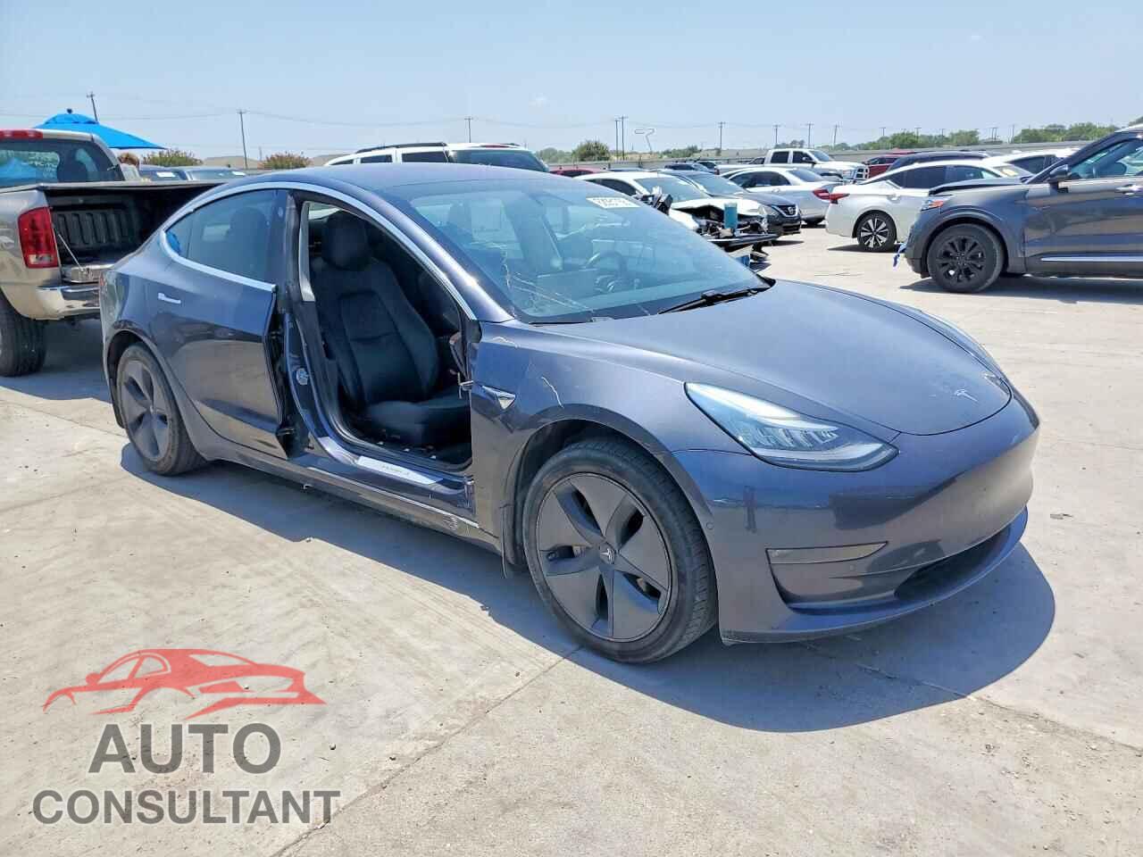 TESLA MODEL 3 2018 - 5YJ3E1EA3JF158969