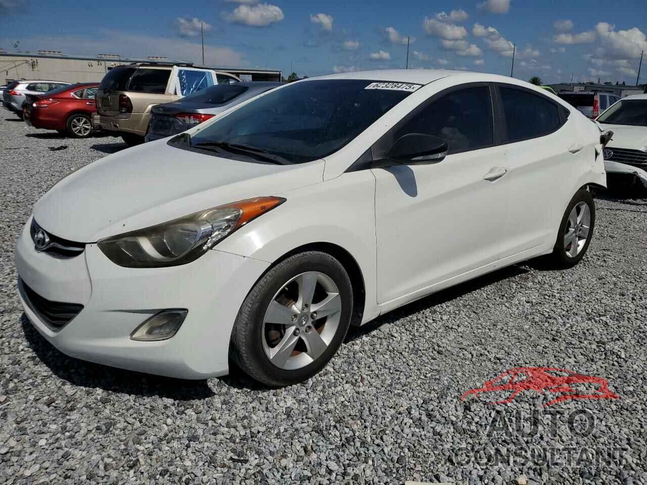 HYUNDAI ELANTRA 2013 - 5NPDH4AE6DH311033