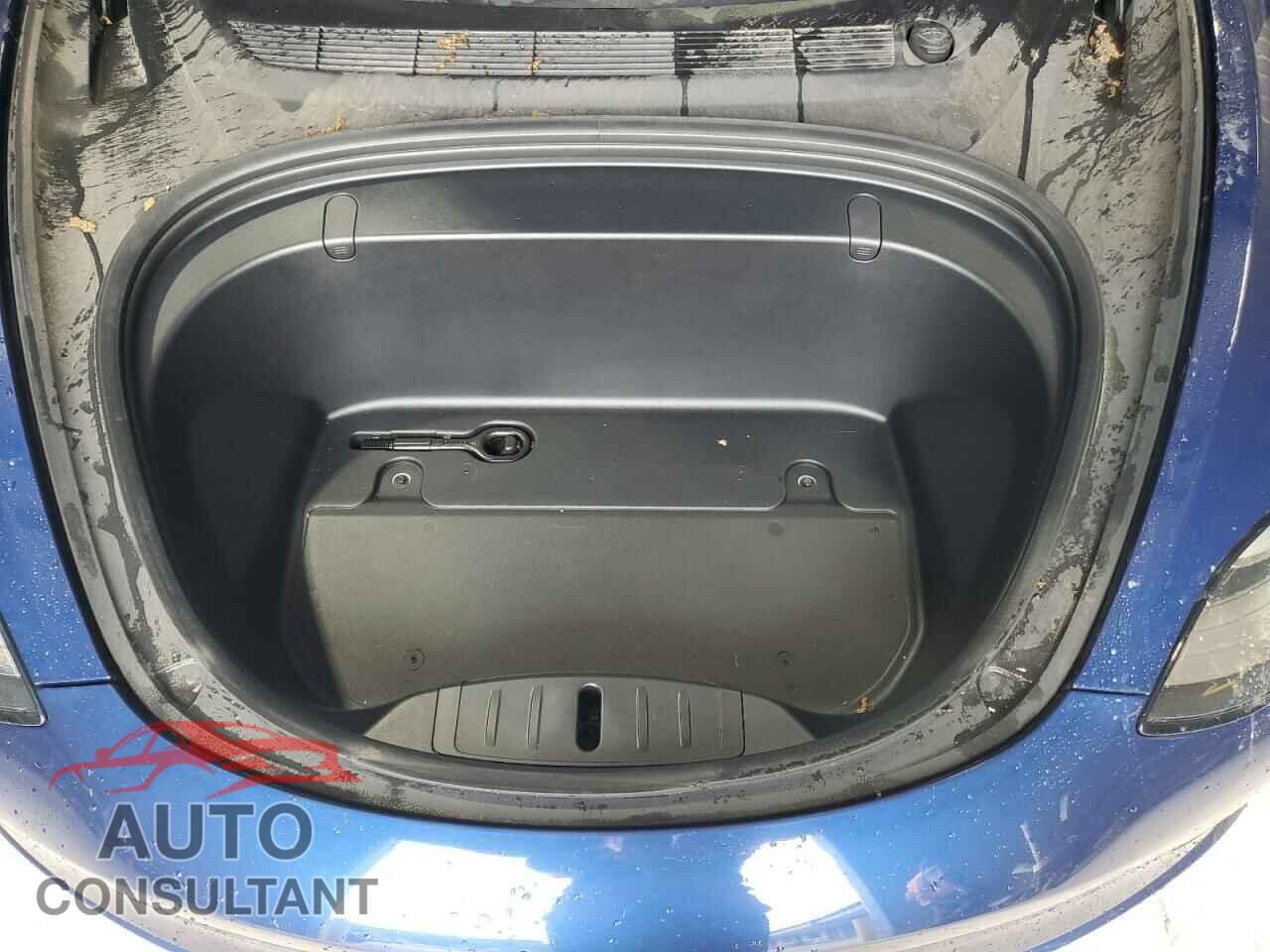 TESLA MODEL 3 2019 - 5YJ3E1EAXKF419743