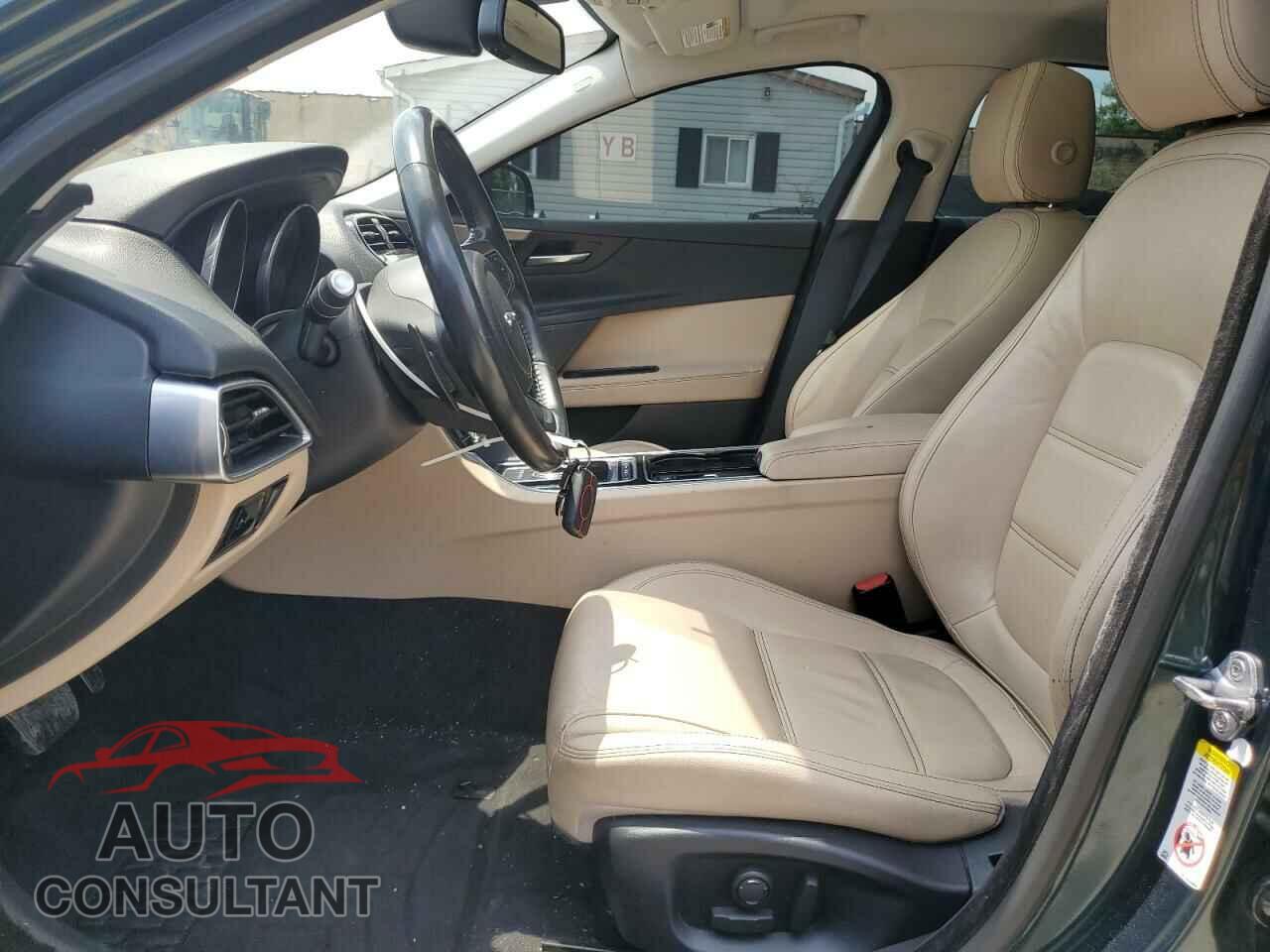 JAGUAR XE 2017 - SAJAE4BV6HA967189