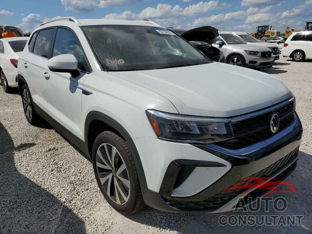 VOLKSWAGEN TAOS SE 2022 - 3VVSX7B27NM036592