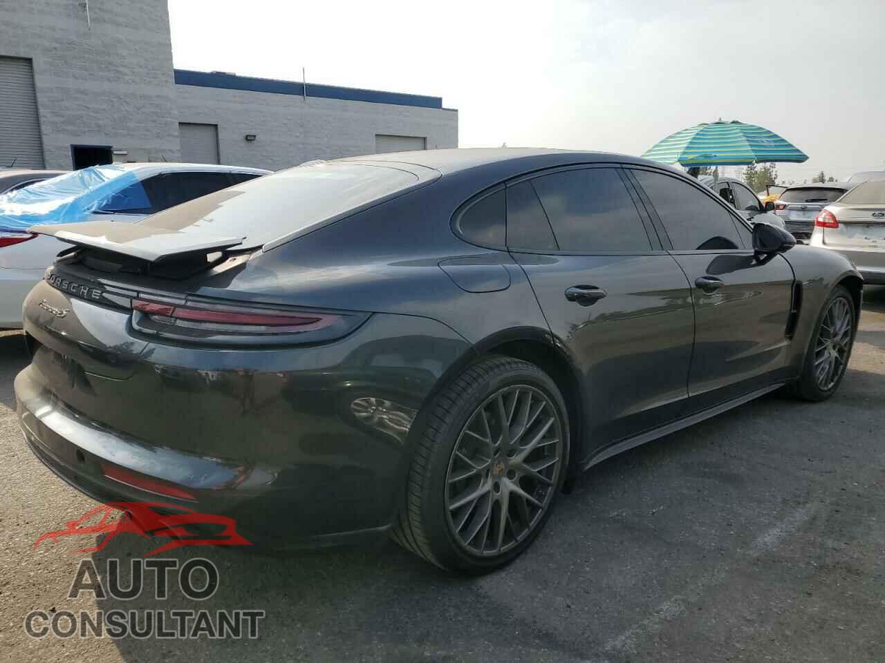 PORSCHE PANAMERA 2017 - WP0AB2A73HL124330