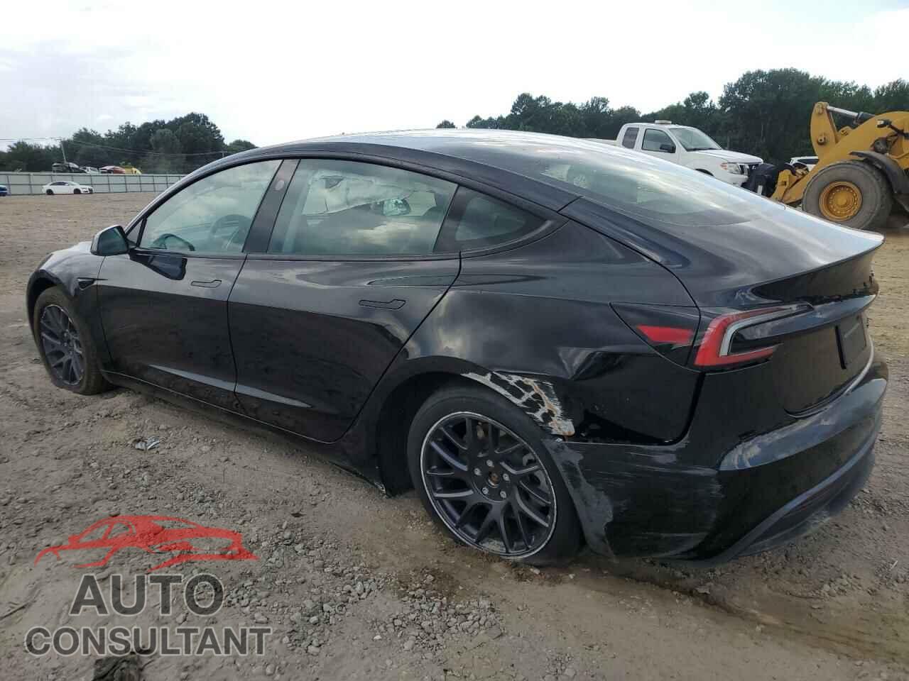 TESLA MODEL 3 2024 - 5YJ3E1EB2RF793590