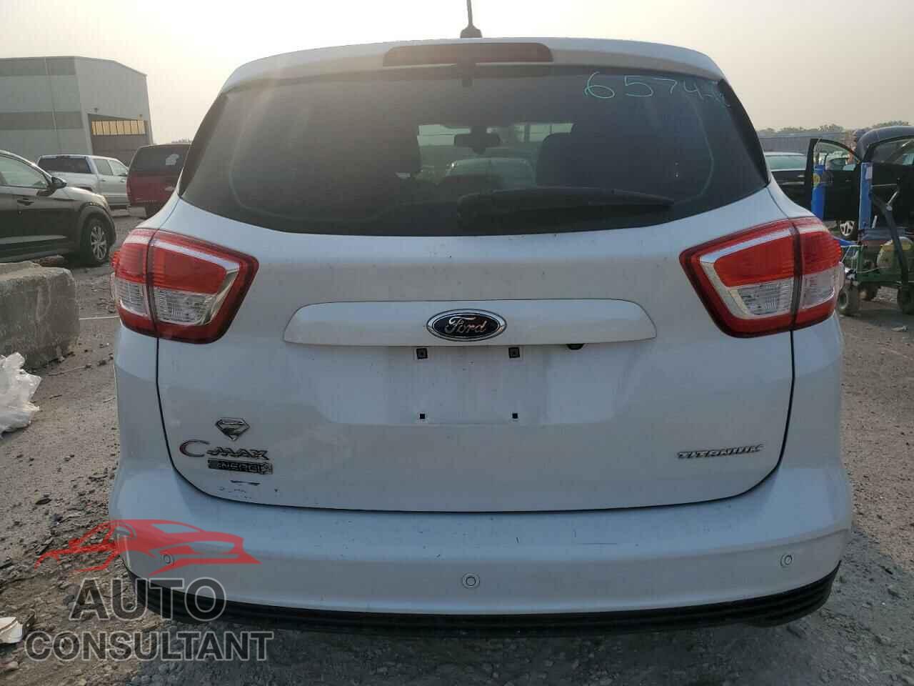 FORD CMAX 2017 - 1FADP5FU3HL100162