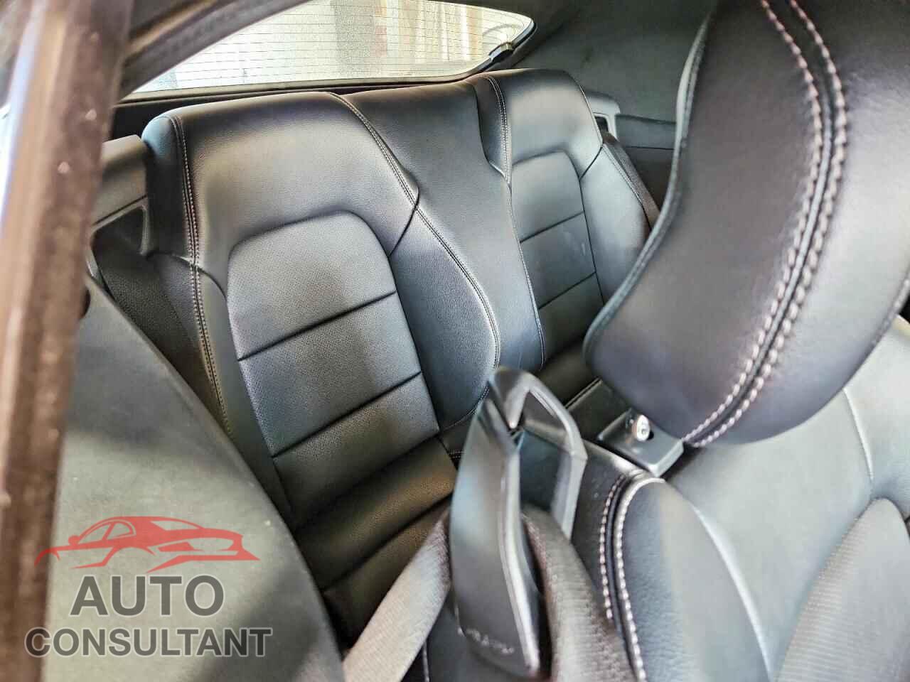 FORD MUSTANG 2016 - 1FATP8UH0G5231930