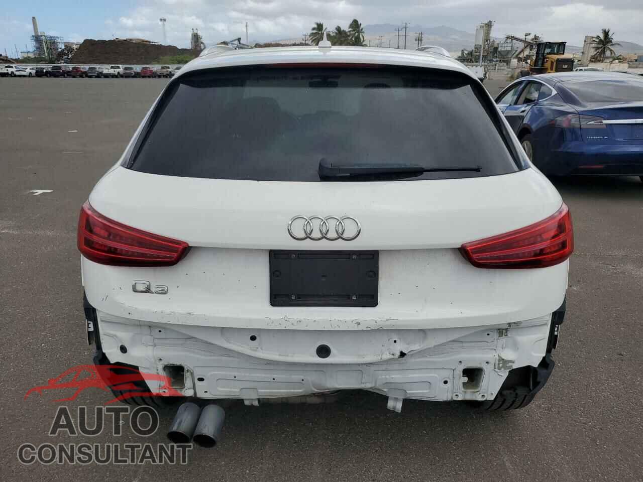 AUDI Q3 2017 - WA1HCCFS7HR010904