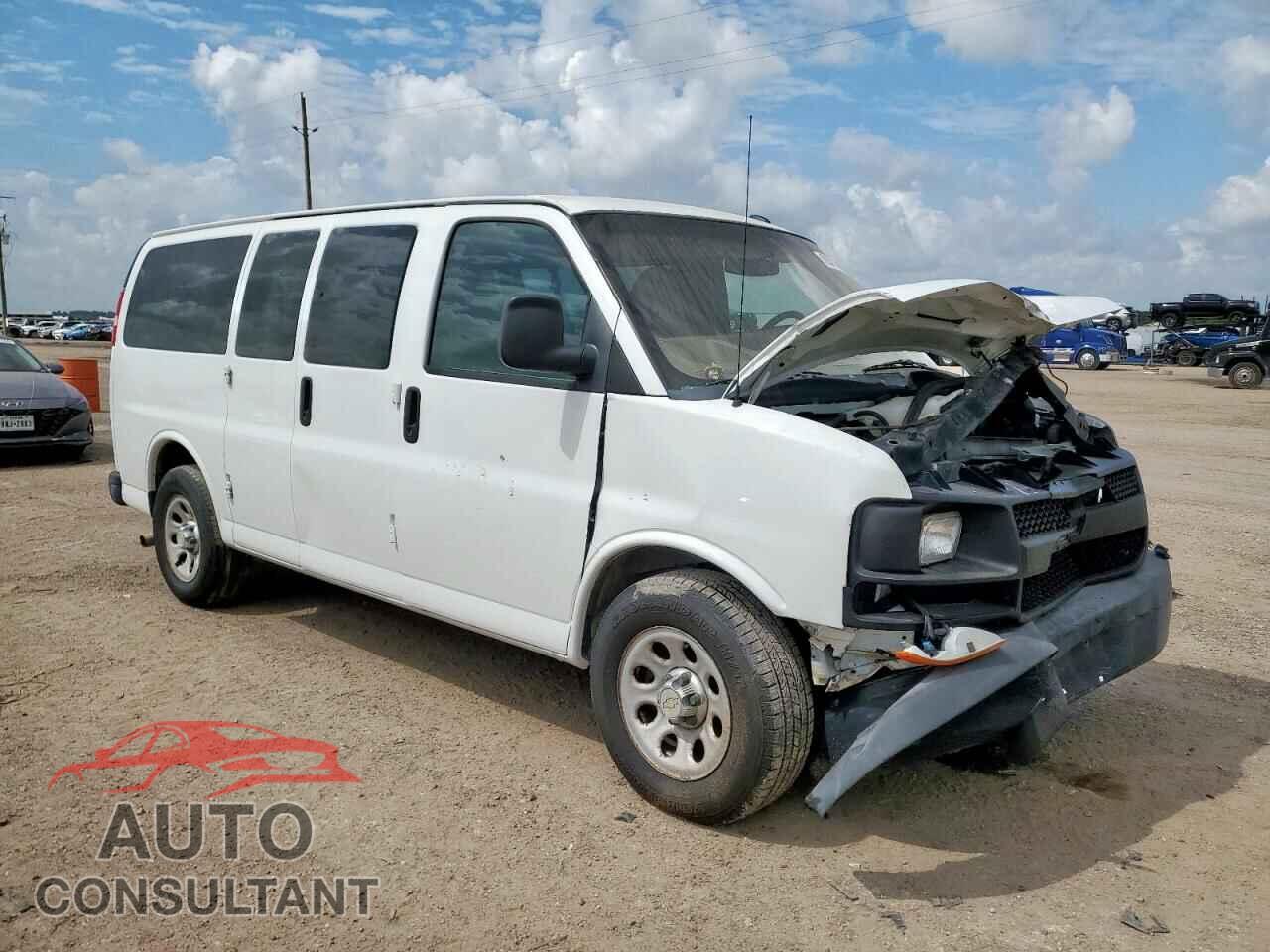 CHEVROLET EXPRESS 2011 - 1GNSGBF4XB1168792