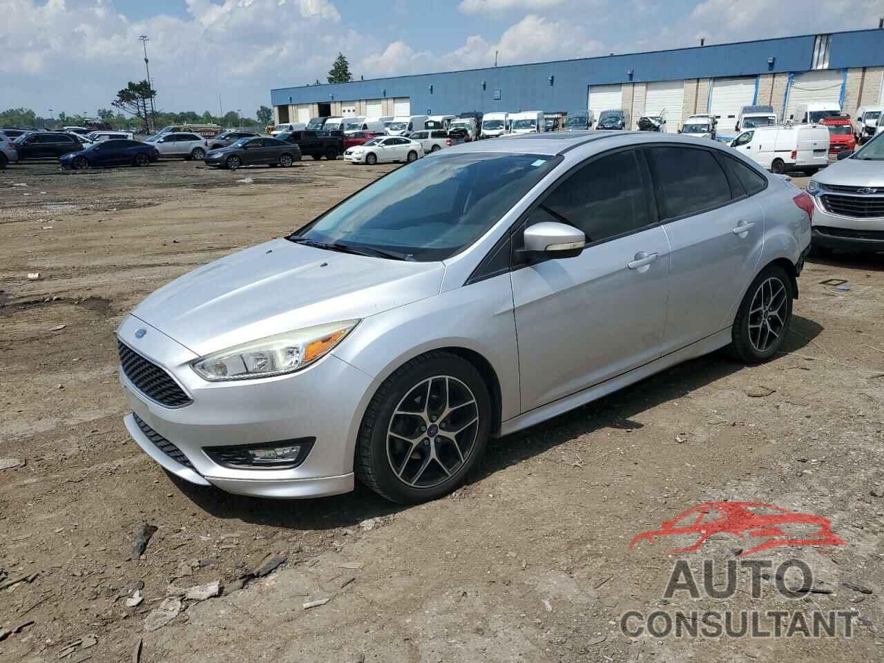 FORD FOCUS 2015 - 1FADP3F23FL274524