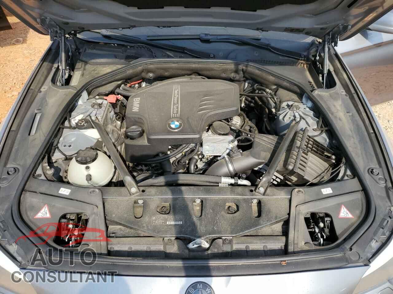 BMW 5 SERIES 2013 - WBAXG5C5XDD233152