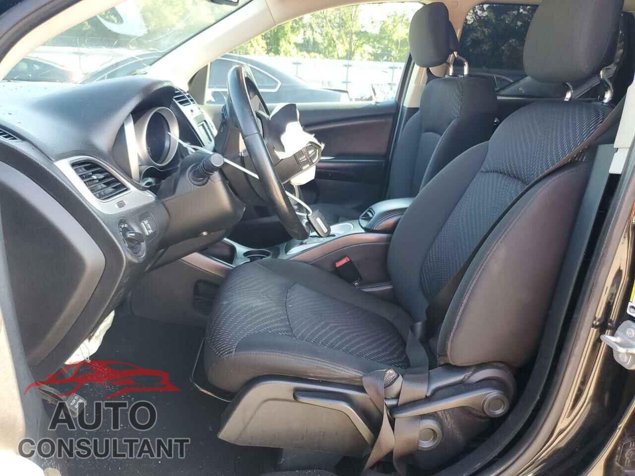 DODGE JOURNEY 2018 - 3C4PDCAB2JT429049
