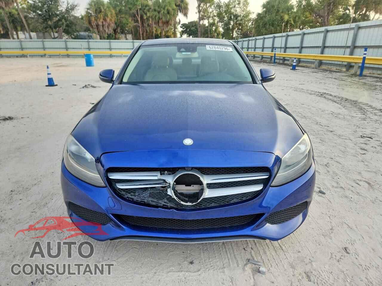 MERCEDES-BENZ C-CLASS 2017 - 55SWF4JB2HU206612