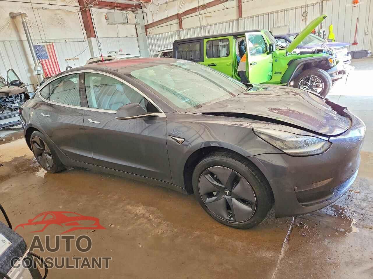 TESLA MODEL 3 2018 - 5YJ3E1EA5JF034623
