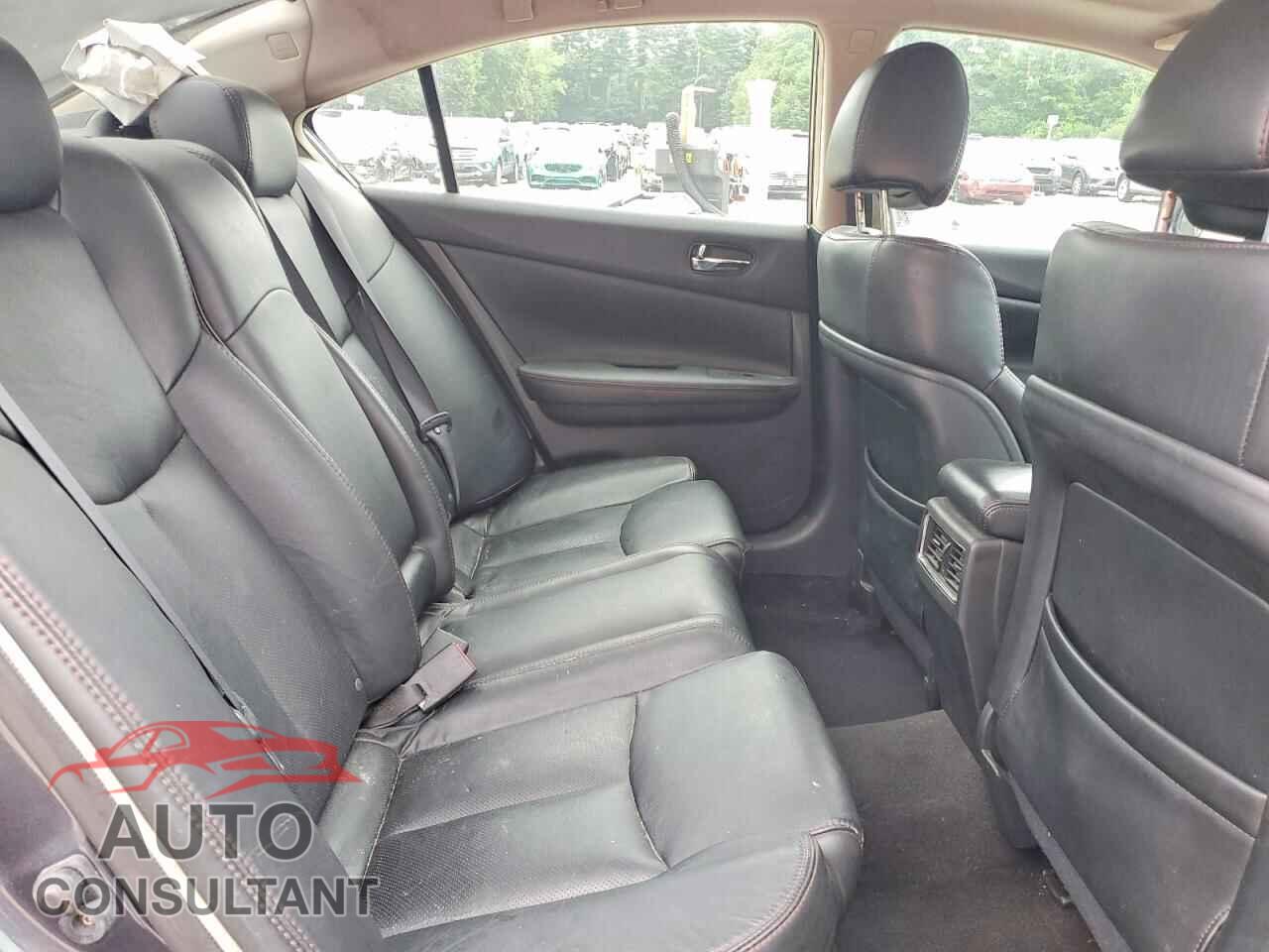 NISSAN MAXIMA 2013 - 1N4AA5AP3DC841363