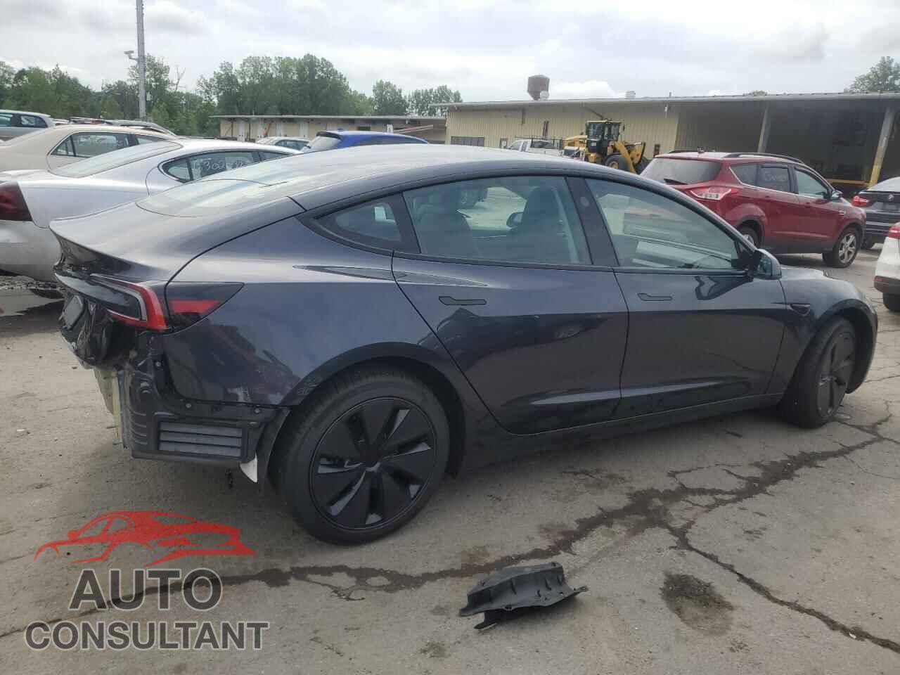 TESLA MODEL 3 2024 - 5YJ3E1EA4RF857796