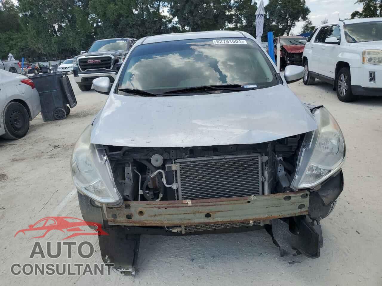 NISSAN VERSA 2016 - 3N1CN7AP1GL883349