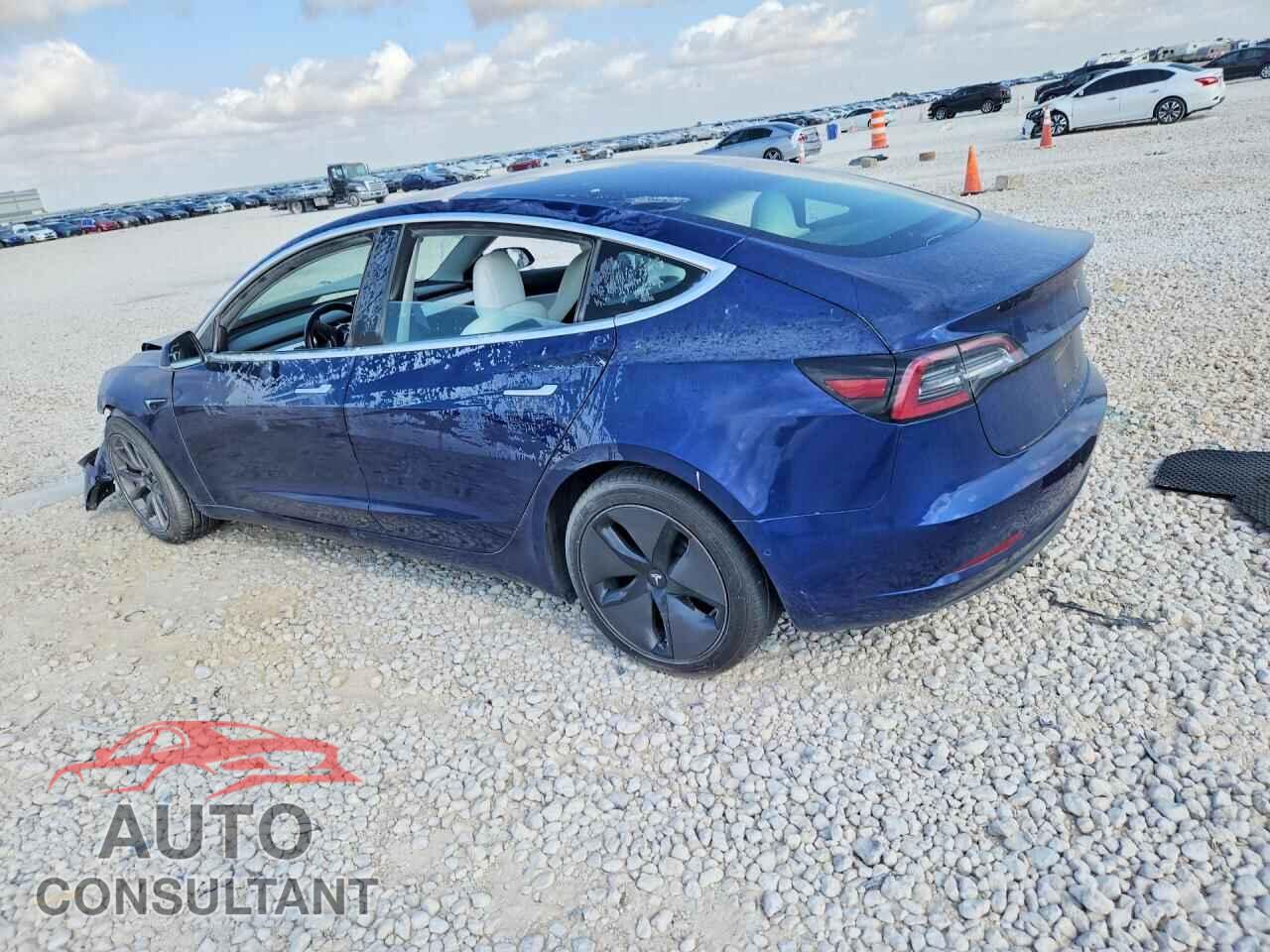TESLA MODEL 3 2018 - 5YJ3E1EB4JF086141