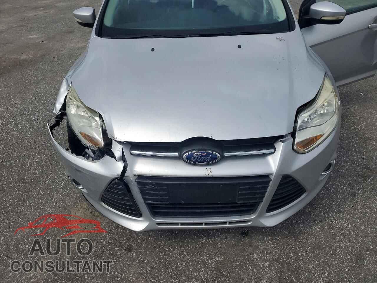 FORD FOCUS 2014 - 1FADP3F23EL102346