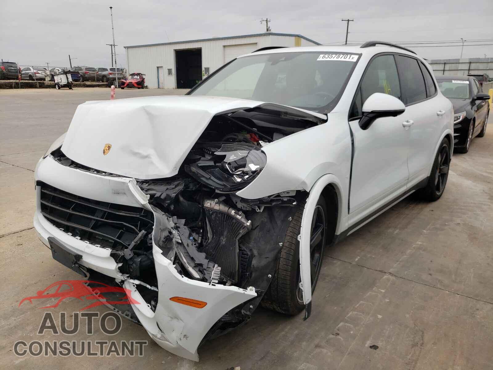 PORSCHE CAYENNE 2016 - WP1AC2A24GLA86864