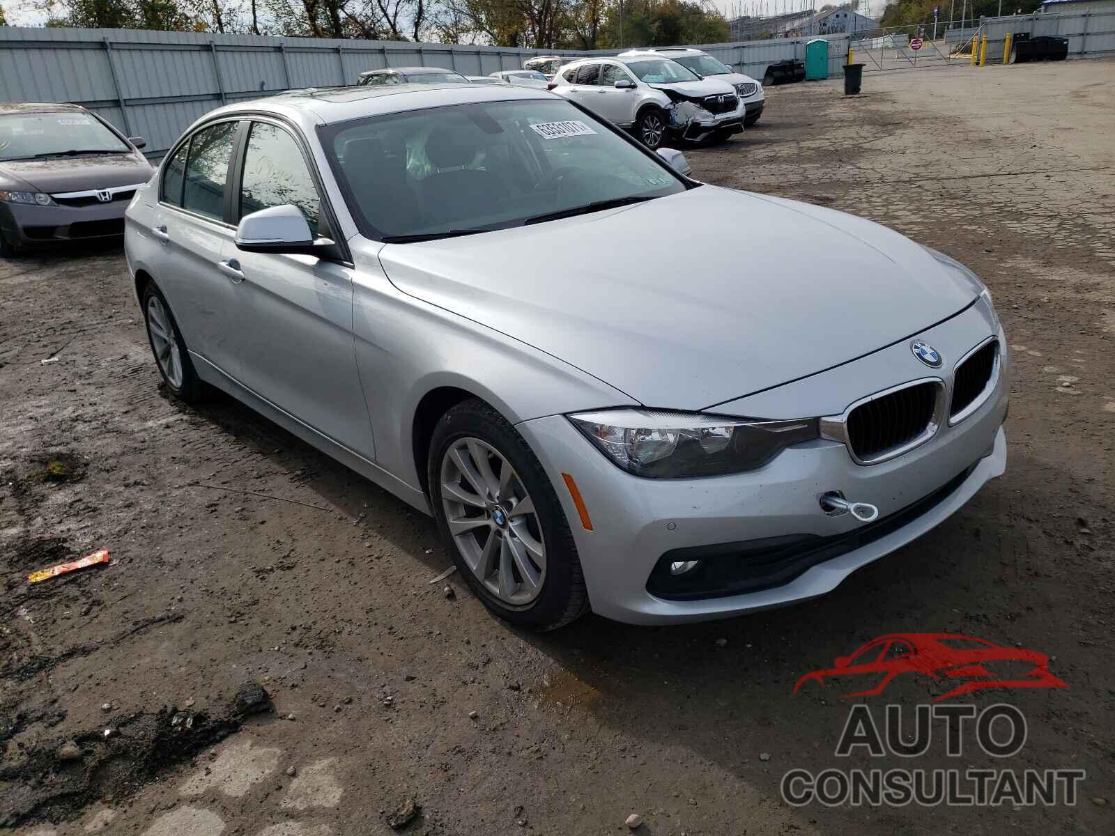 BMW 3 SERIES 2017 - WBA8A3C3XHK692675