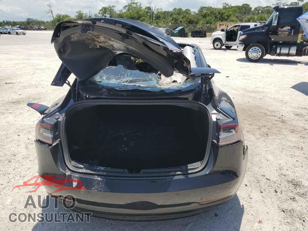TESLA MODEL 3 2018 - 5YJ3E1EA2JF089319