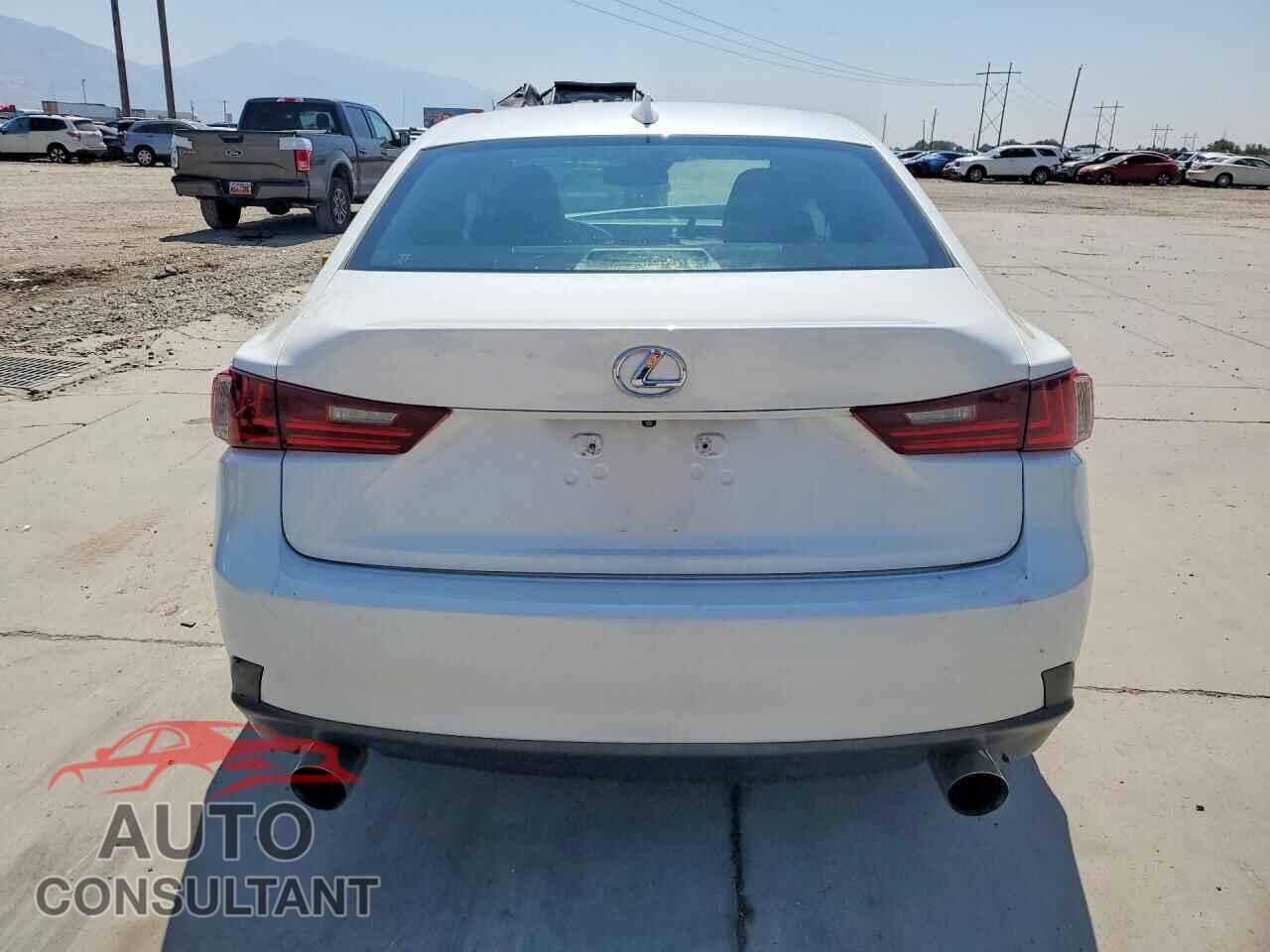 LEXUS IS 2016 - JTHCM1D28G5007793