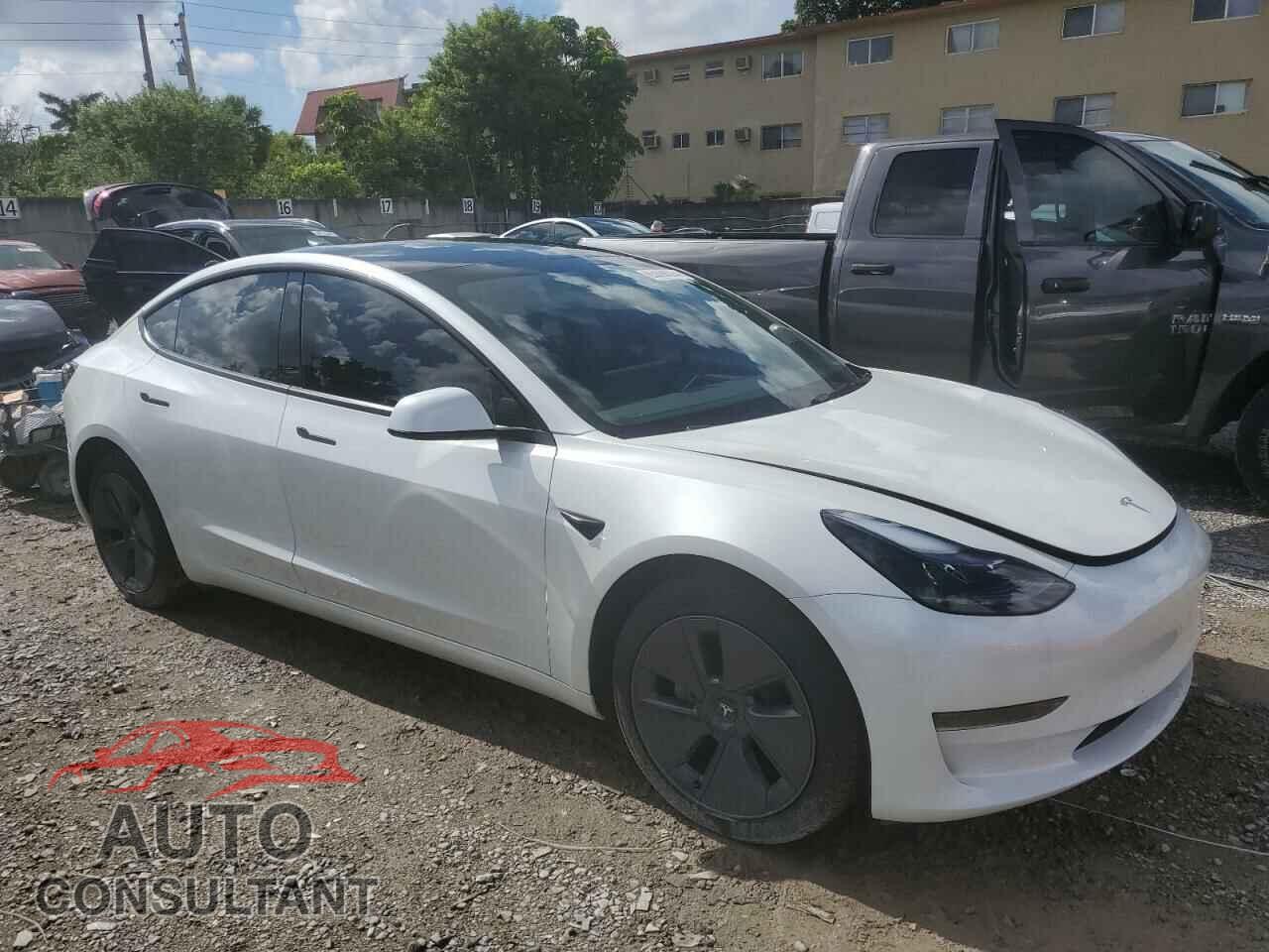 TESLA MODEL 3 2023 - 5YJ3E1EA4PF544762