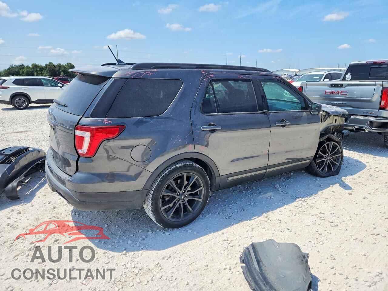 FORD EXPLORER 2018 - 1FM5K7D86JGB89928