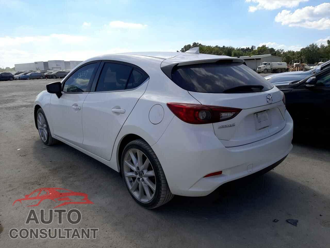 MAZDA 3 2017 - JM1BN1M36H1133064