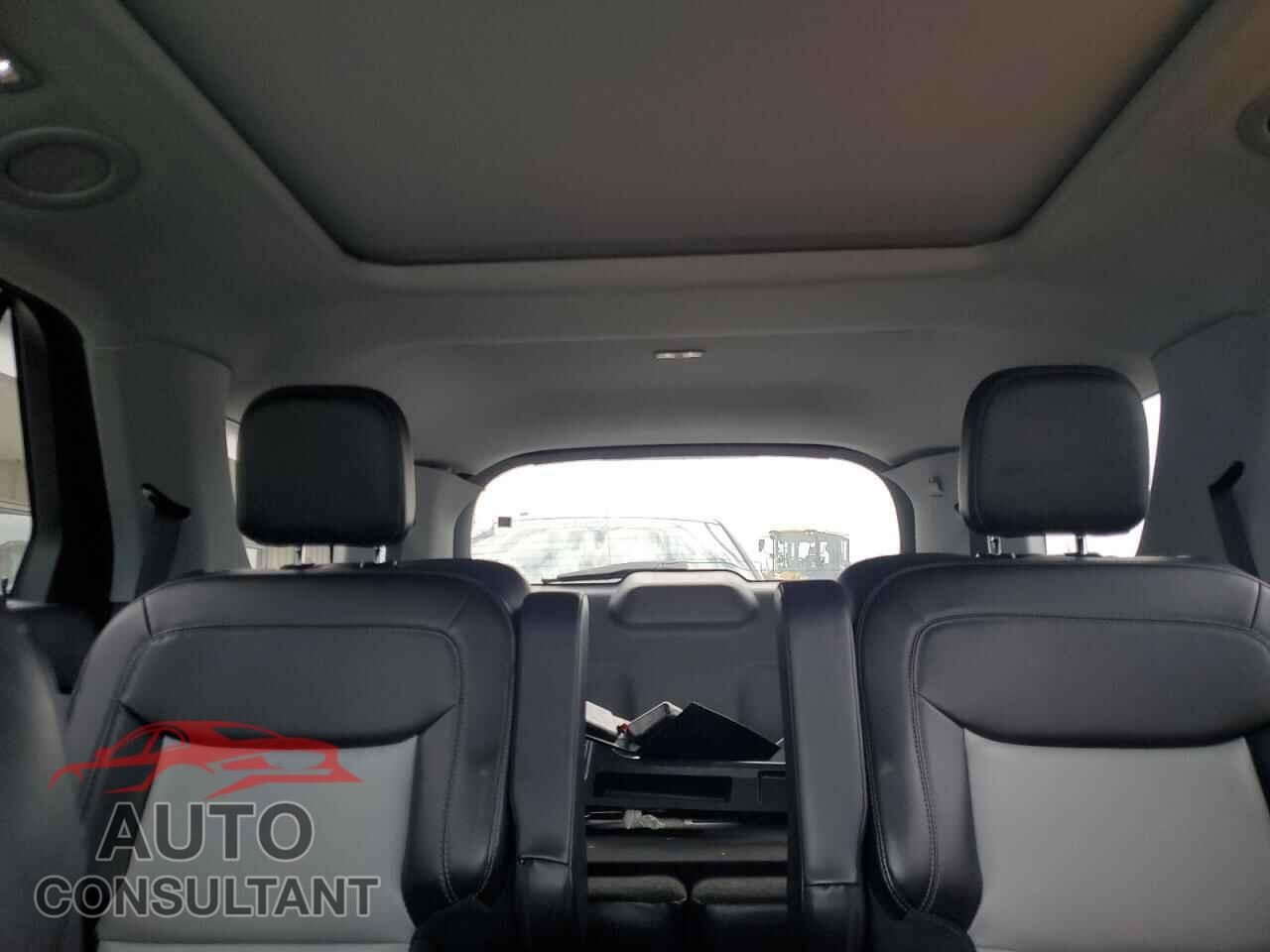 FORD EXPLORER 2022 - 1FMSK8DHXNGB10548