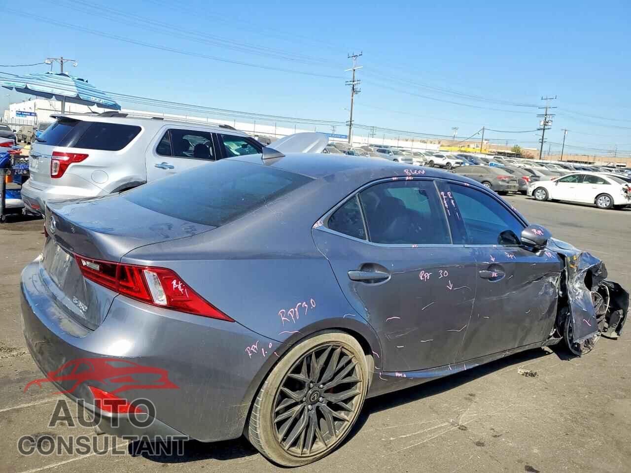 LEXUS IS 2014 - JTHBE1D26E5011797