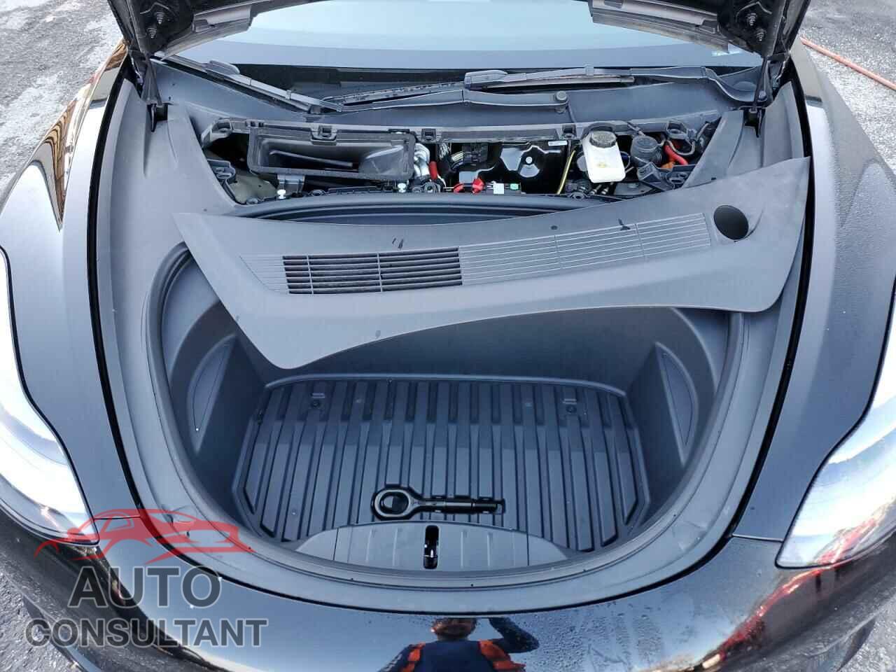 TESLA MODEL 3 2023 - 5YJ3E1EAXPF435559