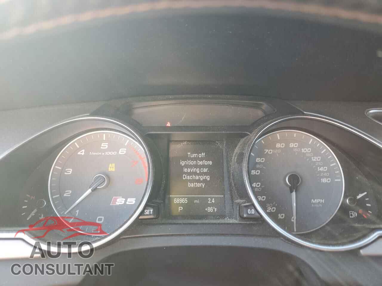 AUDI S5/RS5 2013 - WAUVGAFH4DN012551