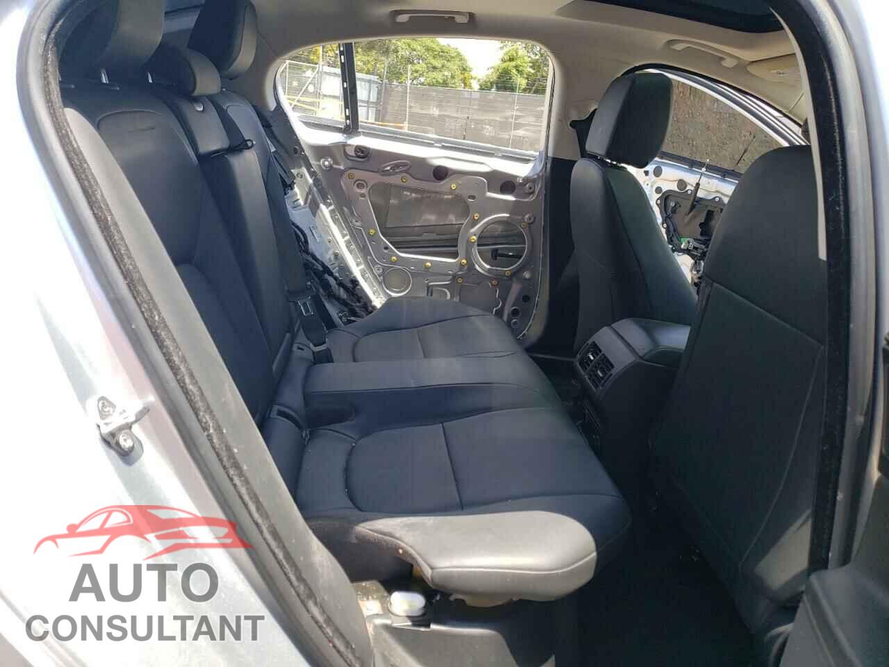 JAGUAR XE 2017 - SAJAD4BG8HA964833