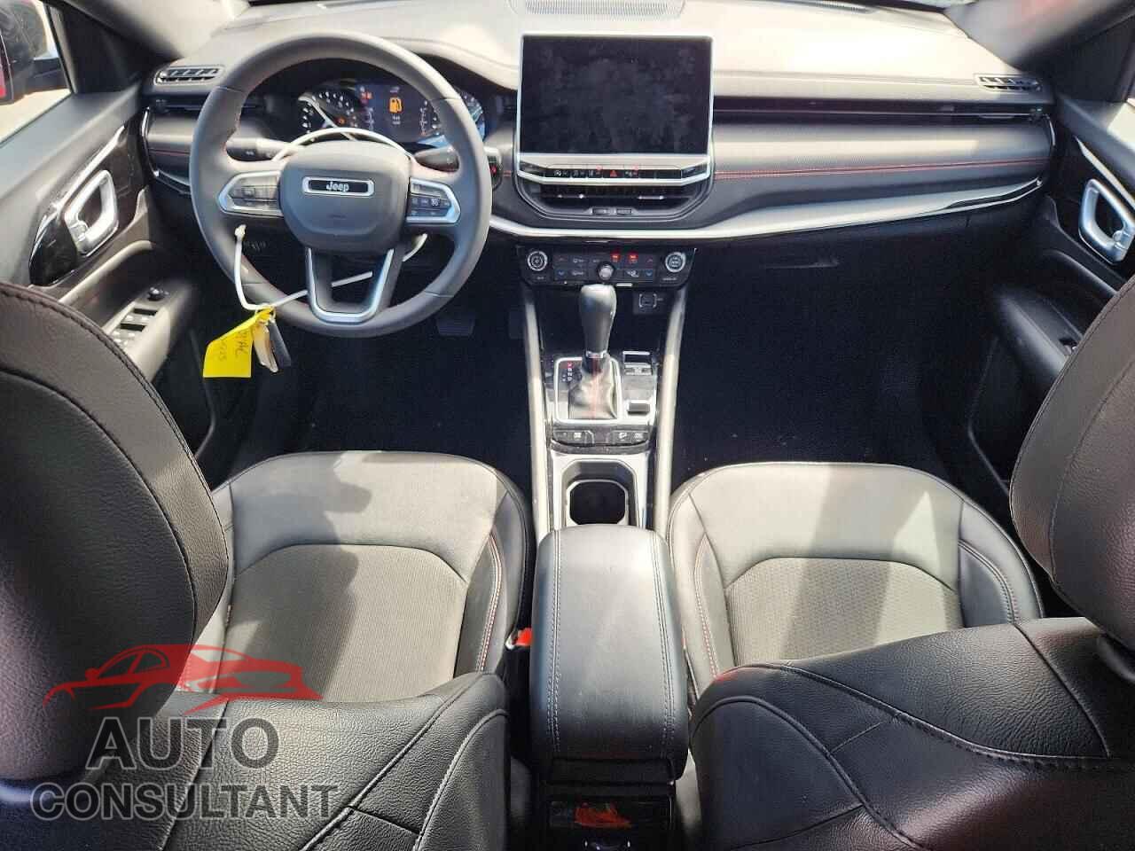 JEEP COMPASS 2025 - 3C4NJDDN3ST556700