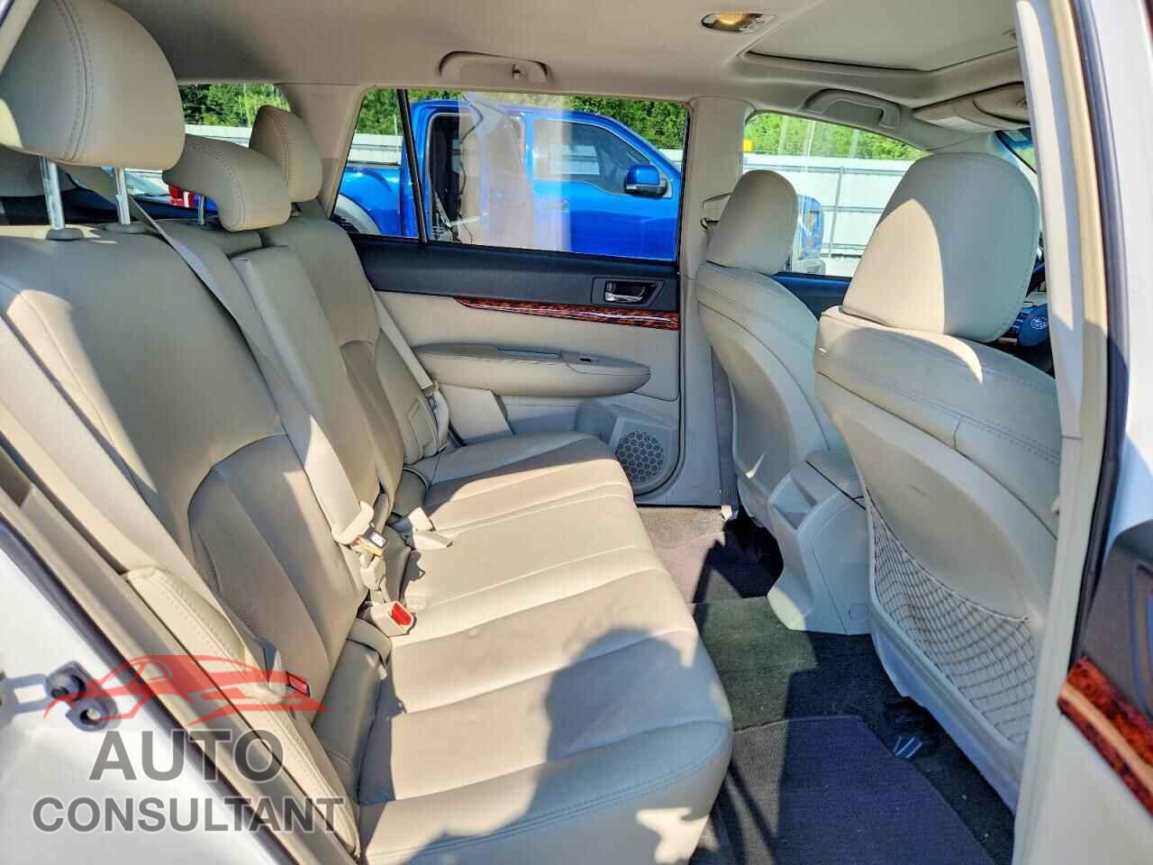 SUBARU OUTBACK 2012 - 4S4BRCKC6C3257525