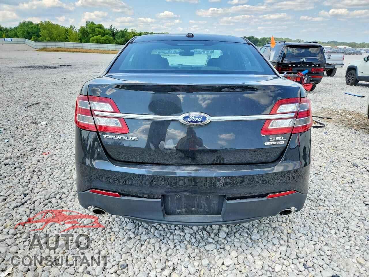 FORD TAURUS 2015 - 1FAHP2E86FG208902