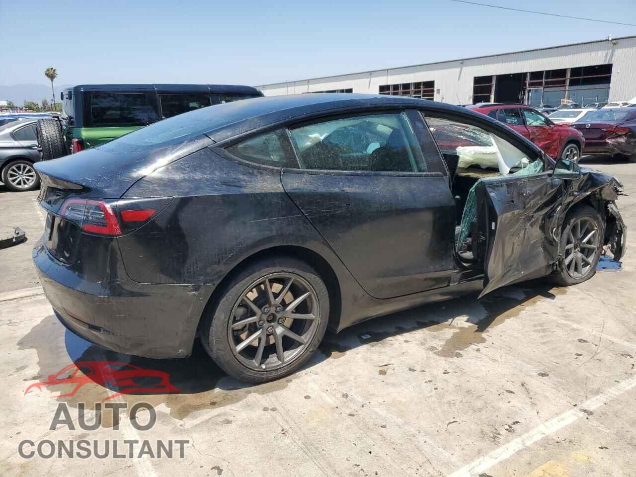 TESLA MODEL 3 2023 - 5YJ3E1EA7PF458913