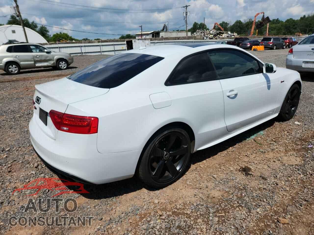 AUDI S5/RS5 2014 - WAUCGAFRXEA043196