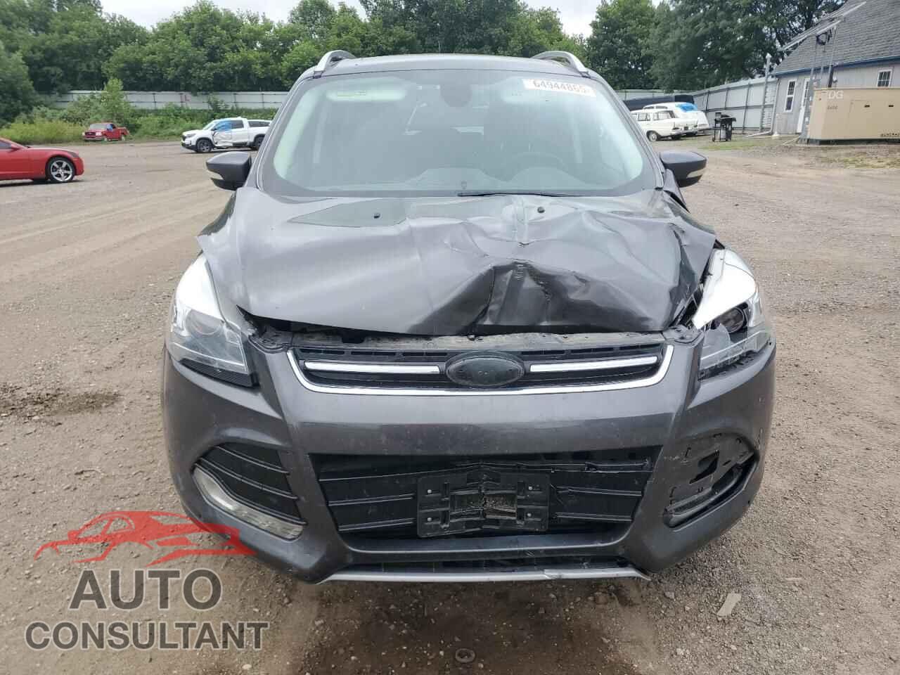 FORD ESCAPE 2015 - 1FMCU9J97FUA07348