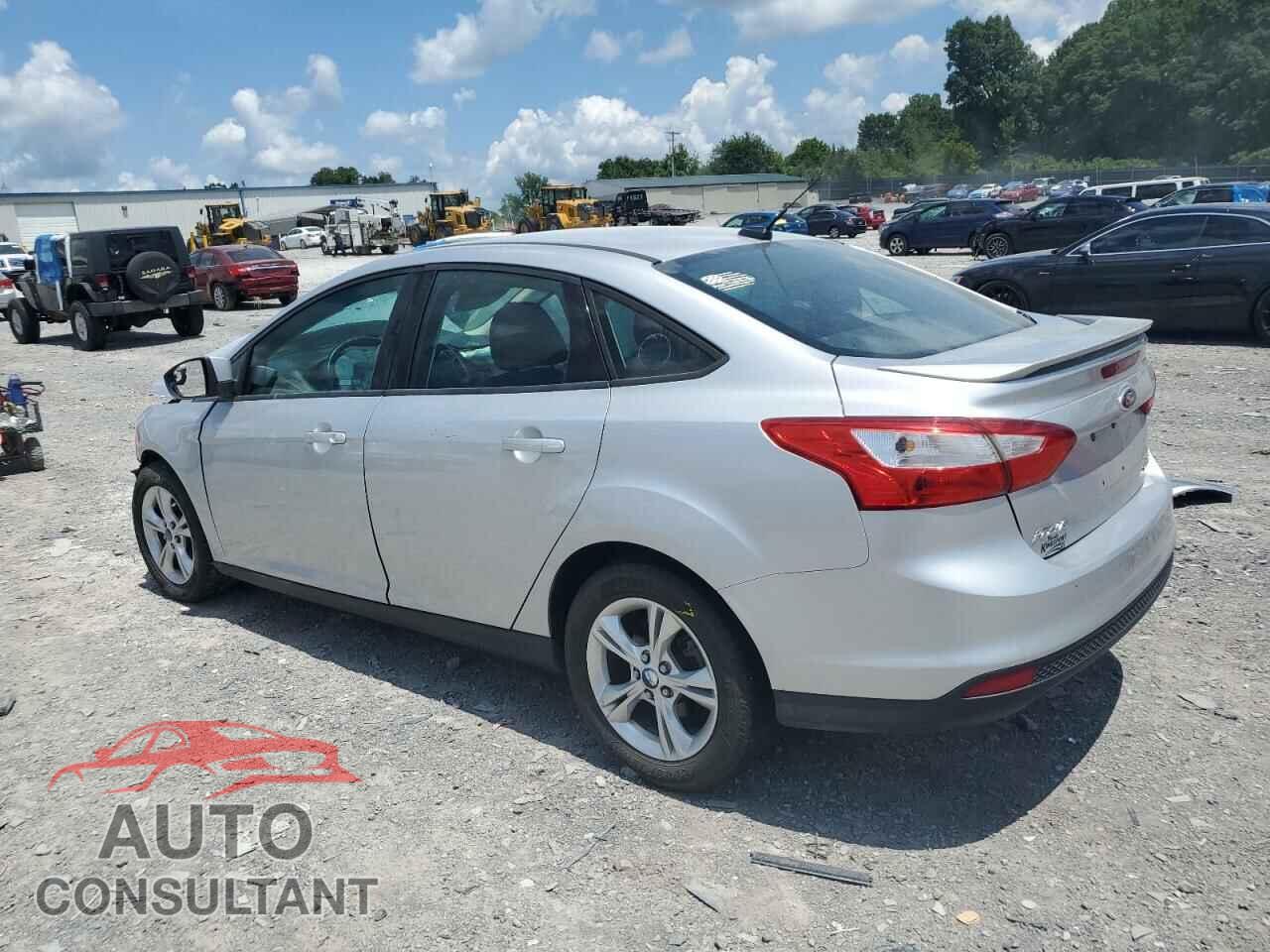 FORD FOCUS 2012 - 1FAHP3F24CL414612